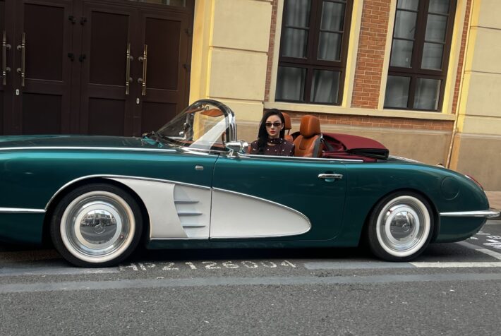 Kina - mellom kaptilisme og kommunisme